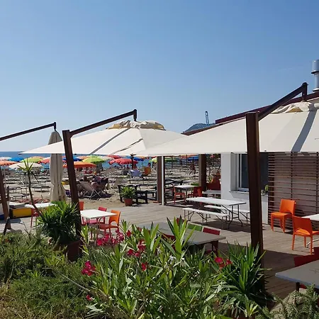 Frontemare Apartamento *